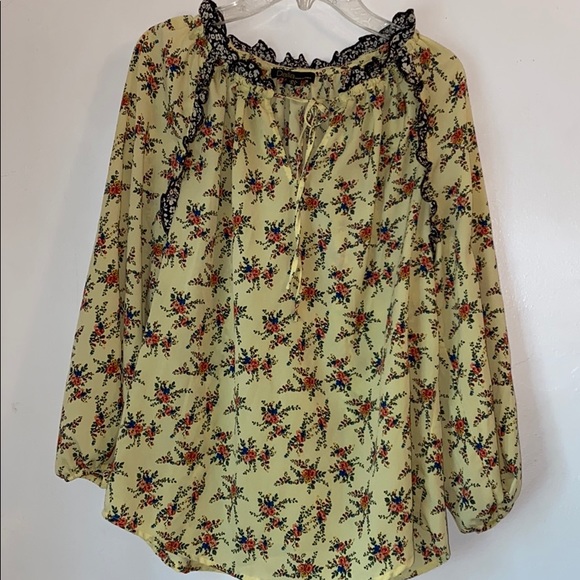 Dalia Top - Picture 3 of 6